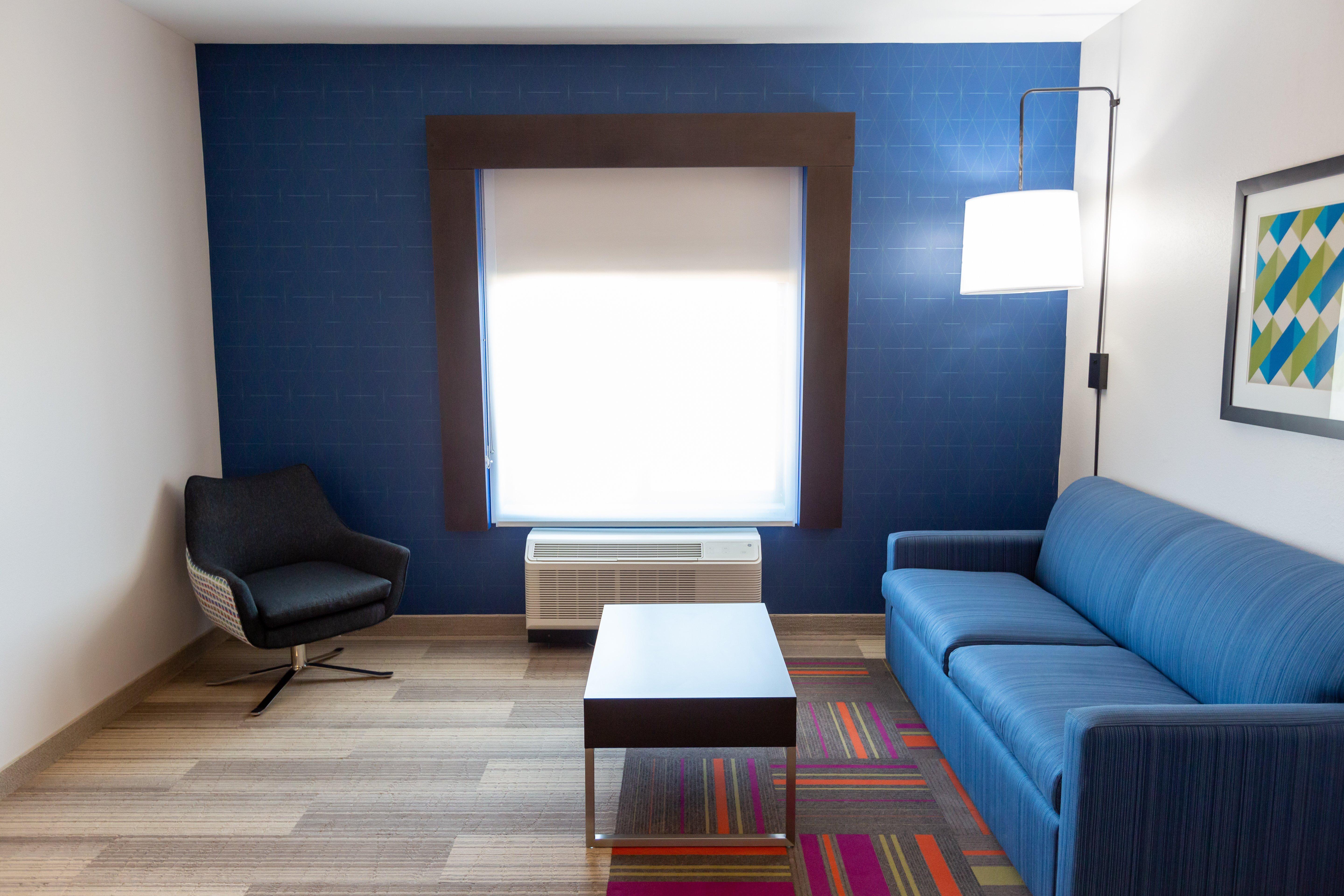 Holiday Inn Express & Suites - Kingfisher, An Ihg Hotel Eksteriør bilde